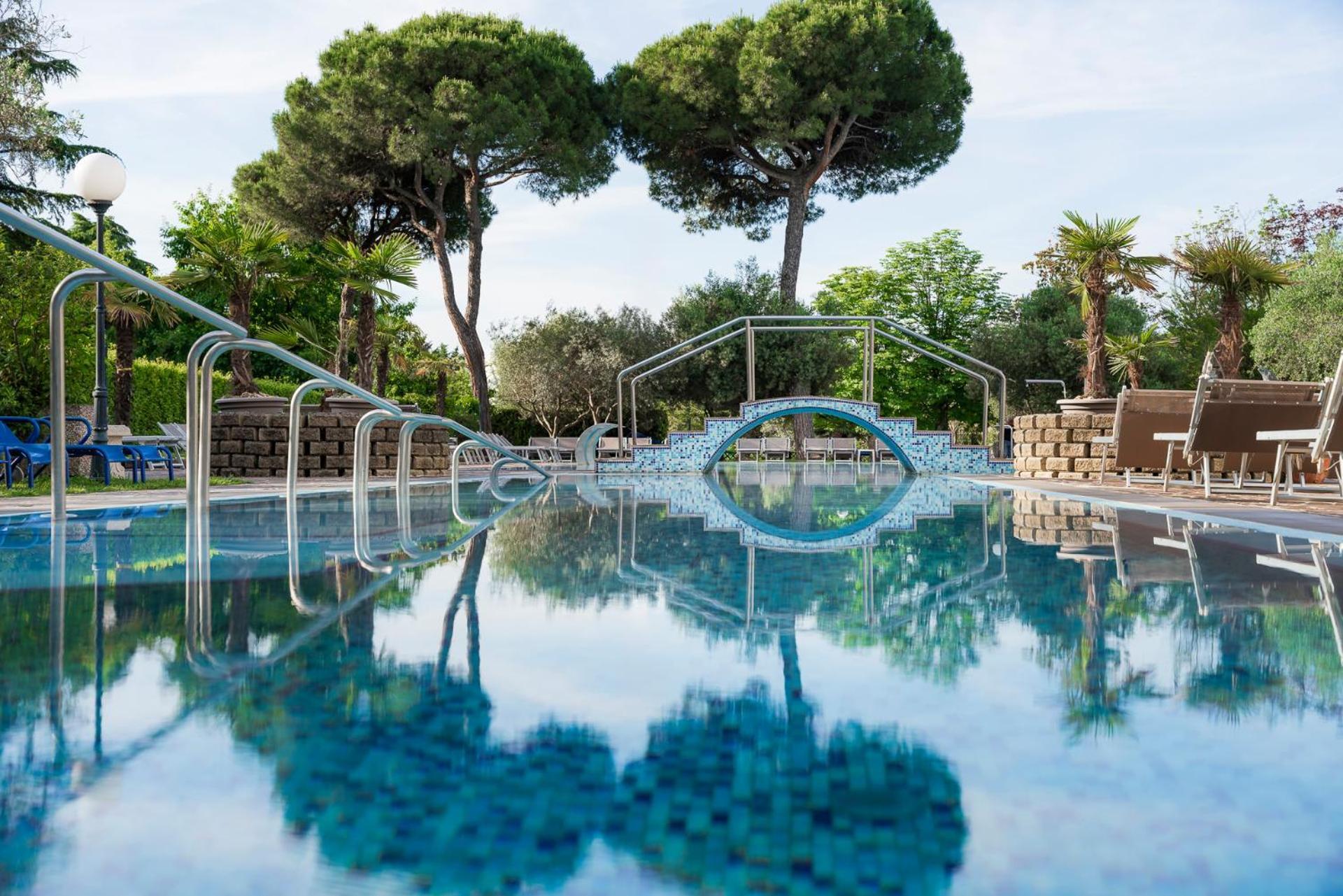 Hotel Petrarca Terme Монтегротто-Терме Екстер'єр фото