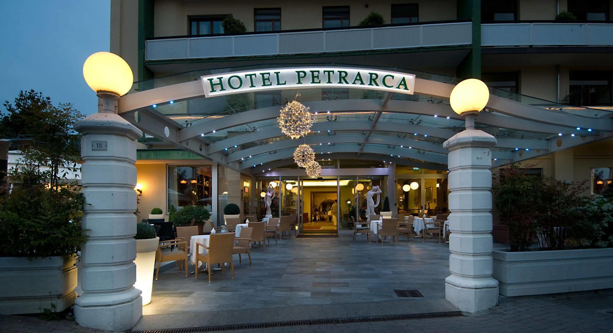 Hotel Petrarca Terme Монтегротто-Терме Екстер'єр фото